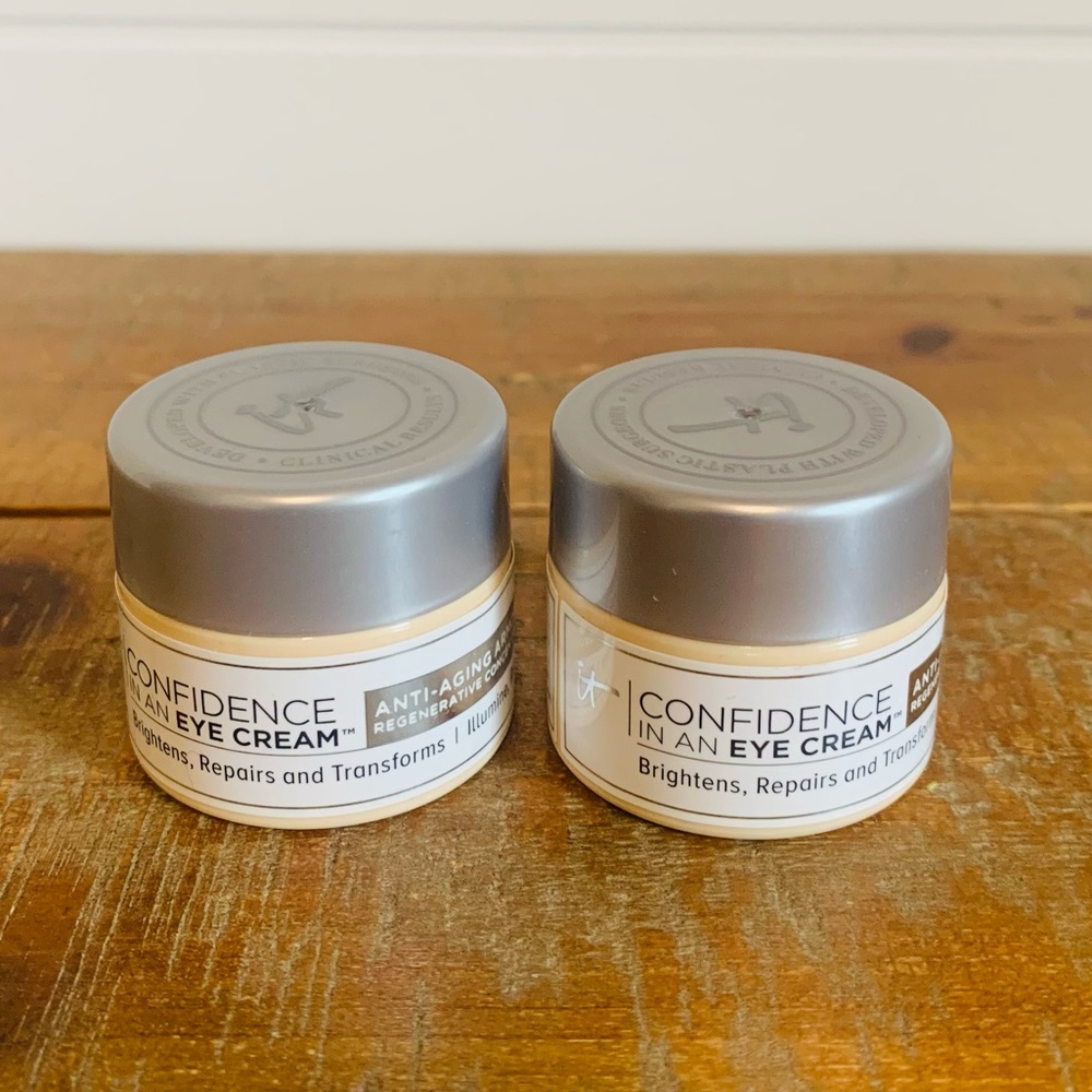 2pk IT Cosmetics Confidence In An Eye Cream